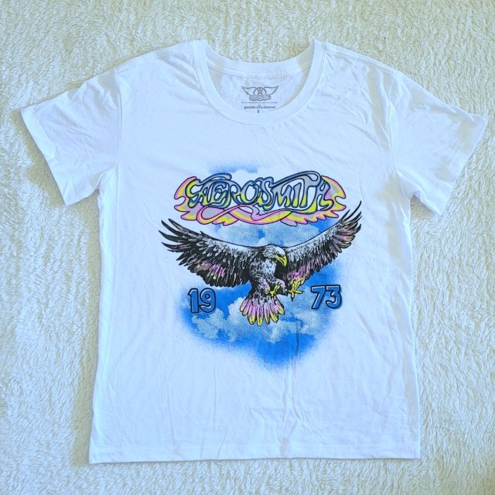 Goodie Two✌️ Sleeves Aerosmith🎶 "1973" Graphic Tee👕